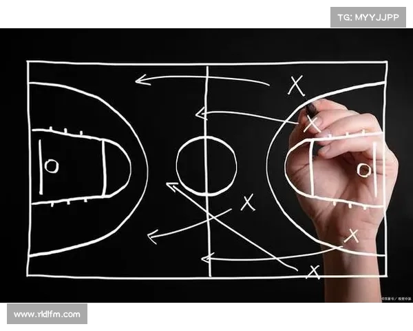 NBA三分命中率排名解析 球员表现与球队战术的深度剖析